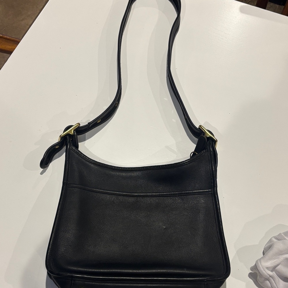 Vintage Coach 9966 Black Leather Shoulder Bag